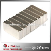ISO / TS 16949 Zertifizierter Starker N35 F20x10x5MM Block Neodym Magnet